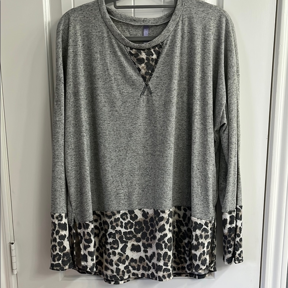 Gray Leopard Print Women's Top